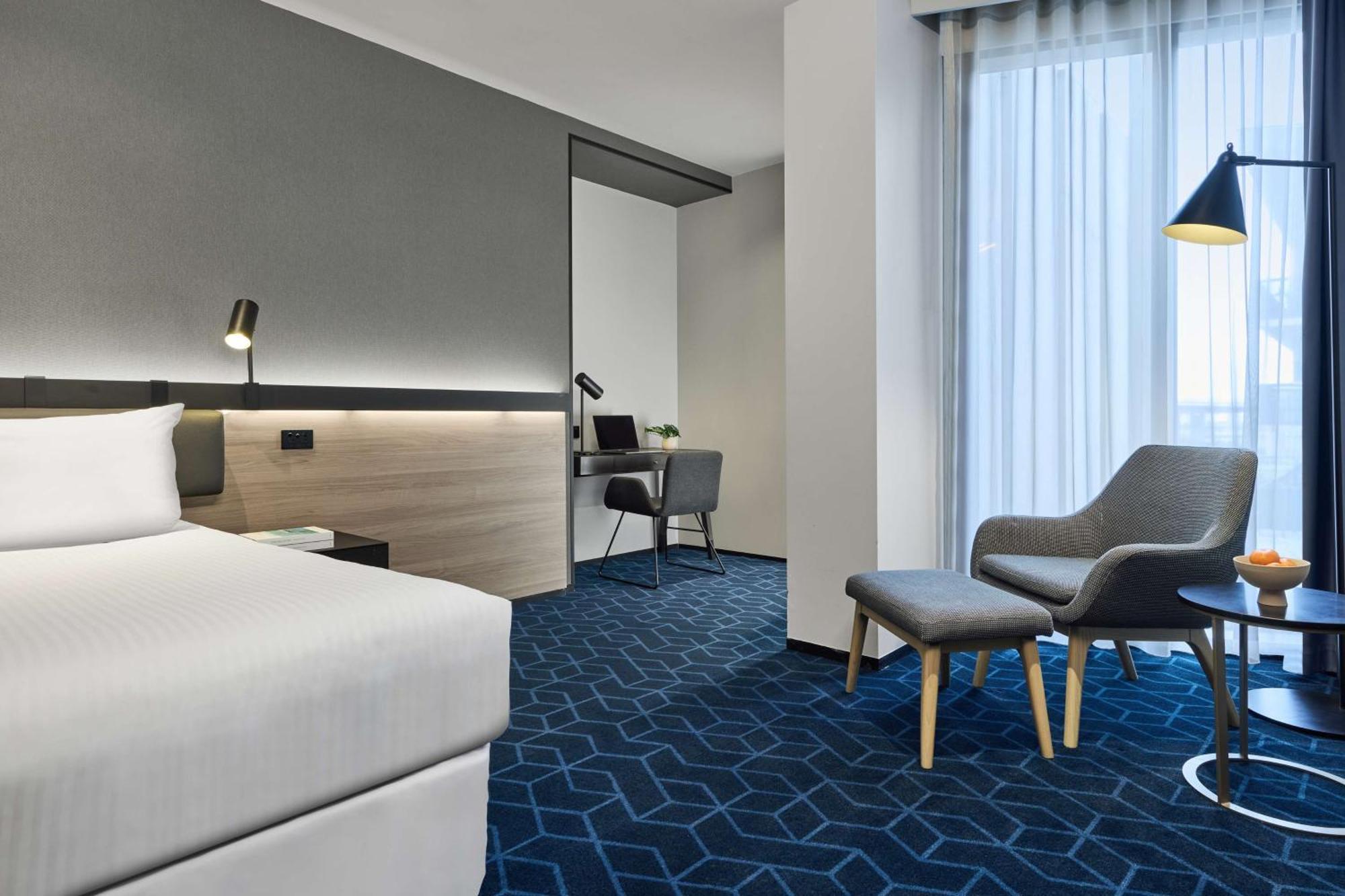 โฟร์ พอยต์ บาย เชอราตัน เมลเบิร์น ด็อคแลนด์ Hotel ภายนอก รูปภาพ