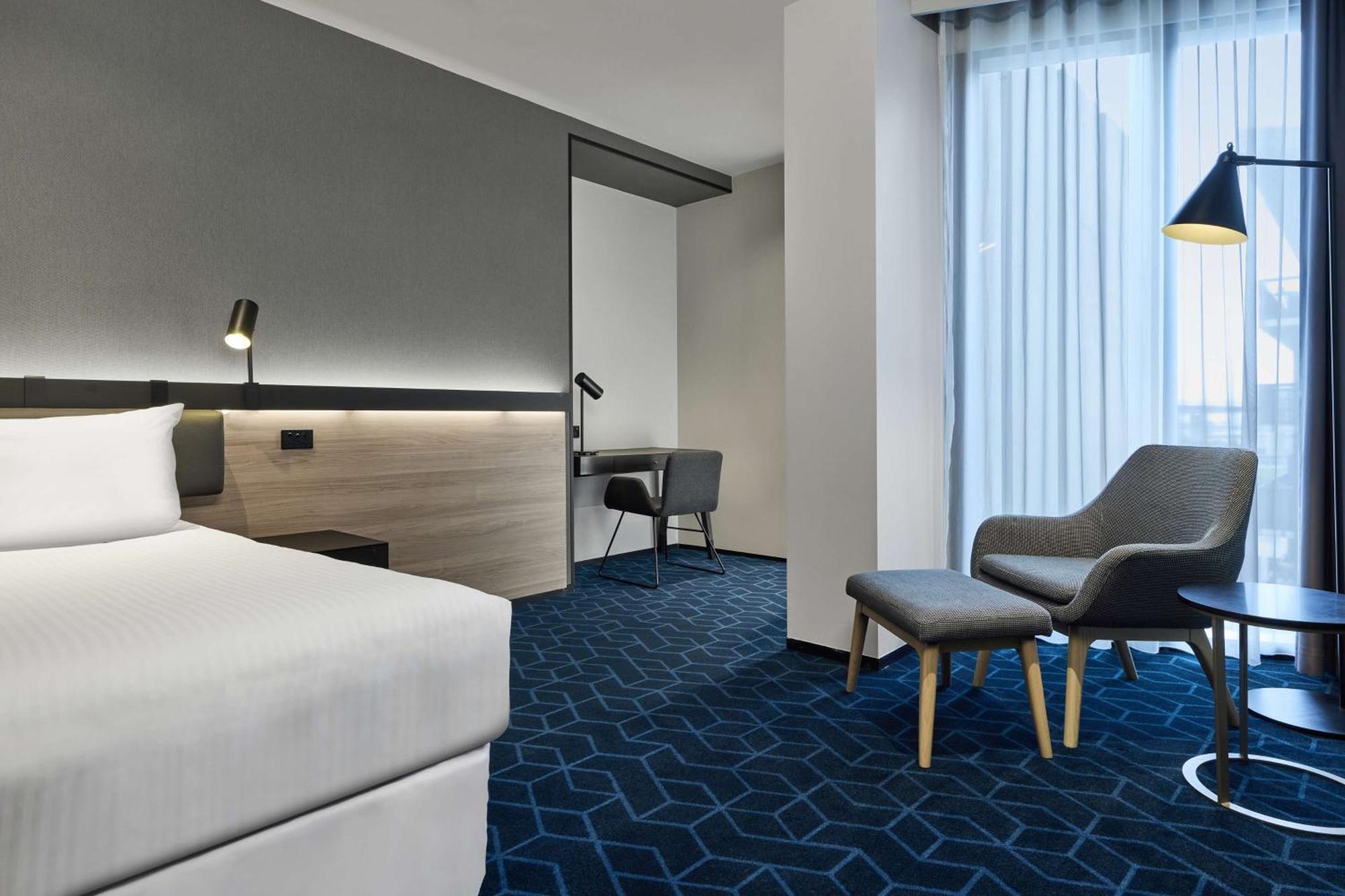 โฟร์ พอยต์ บาย เชอราตัน เมลเบิร์น ด็อคแลนด์ Hotel ภายนอก รูปภาพ