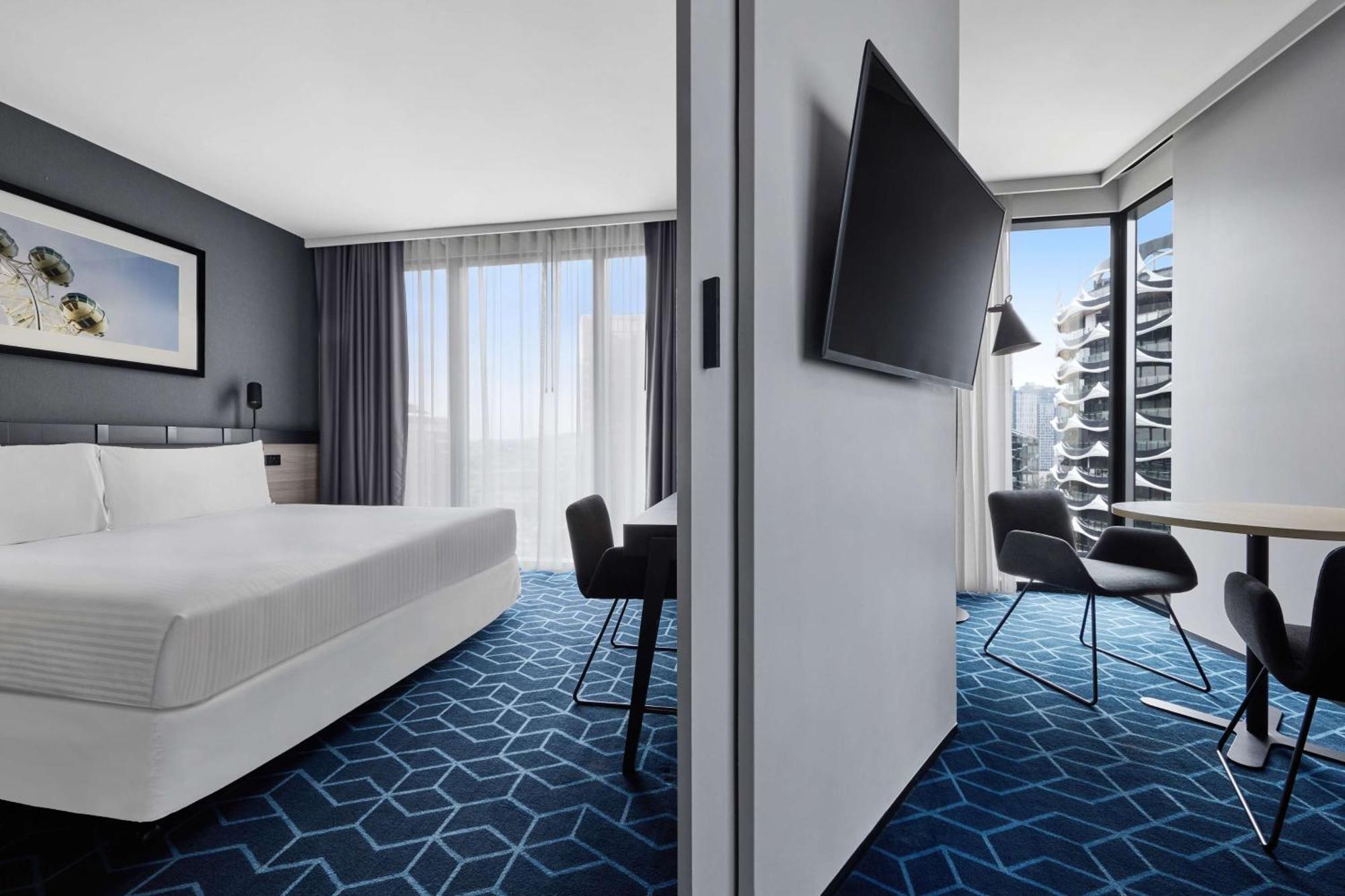 โฟร์ พอยต์ บาย เชอราตัน เมลเบิร์น ด็อคแลนด์ Hotel ภายนอก รูปภาพ
