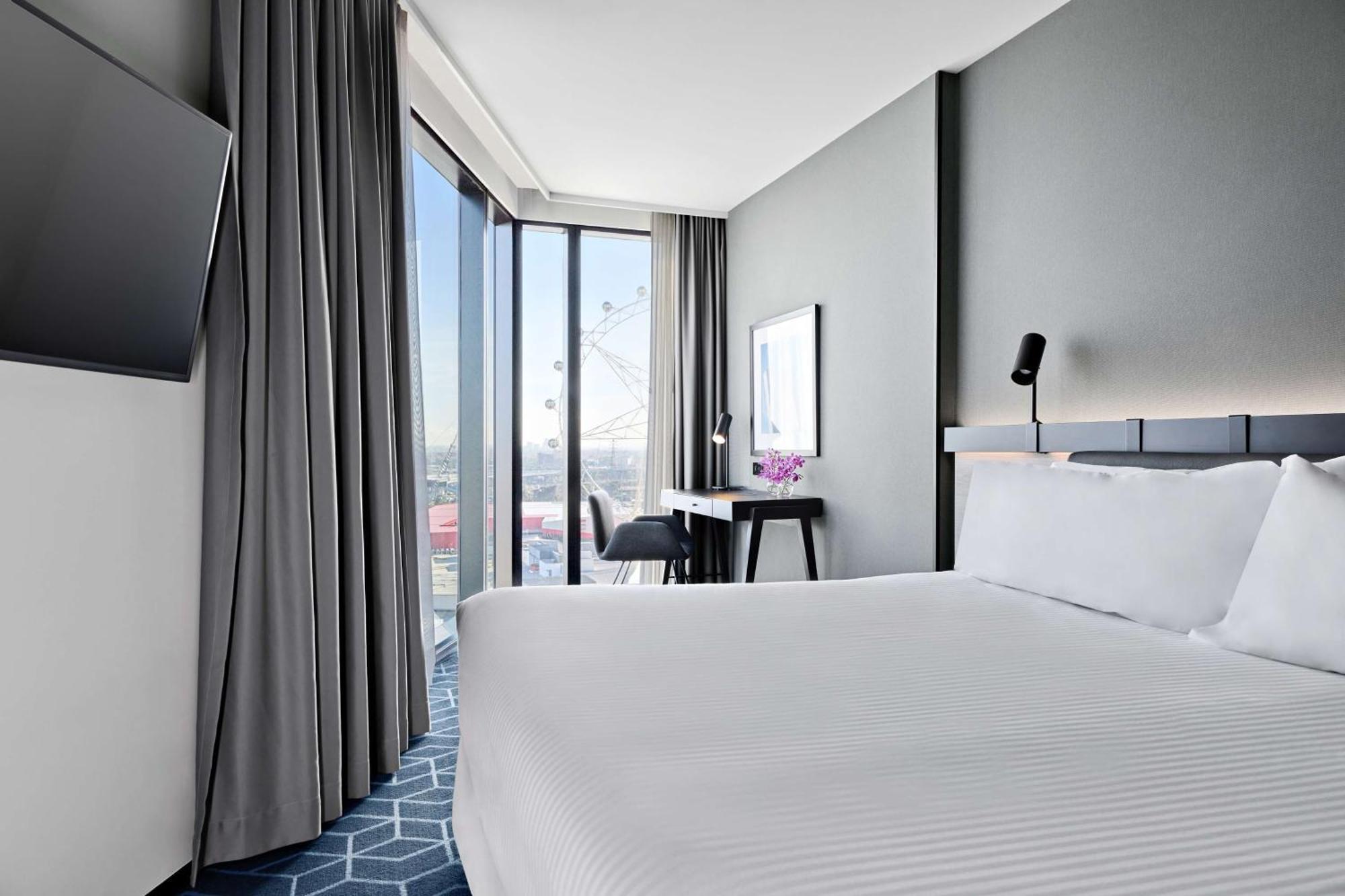 โฟร์ พอยต์ บาย เชอราตัน เมลเบิร์น ด็อคแลนด์ Hotel ภายนอก รูปภาพ