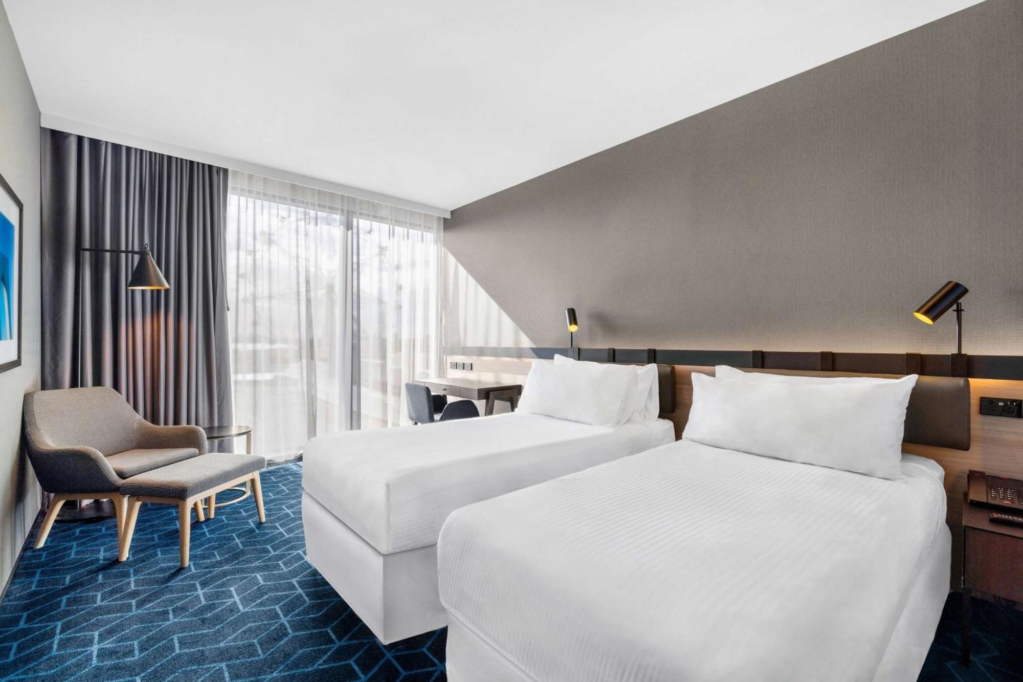 โฟร์ พอยต์ บาย เชอราตัน เมลเบิร์น ด็อคแลนด์ Hotel ภายนอก รูปภาพ